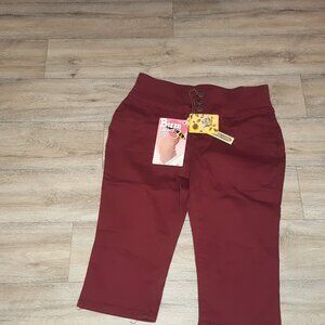Maroon Capris- NWT